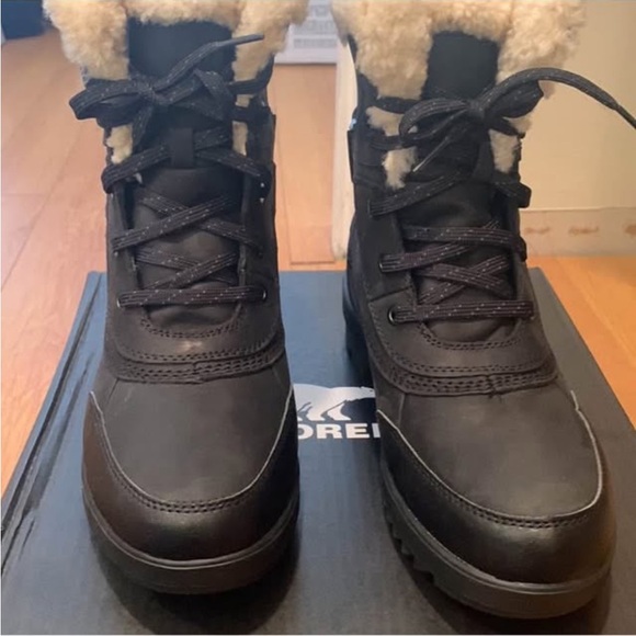 SOREL | Tivoli IV Parc Boots Sz US 9 - Picture 2 of 6